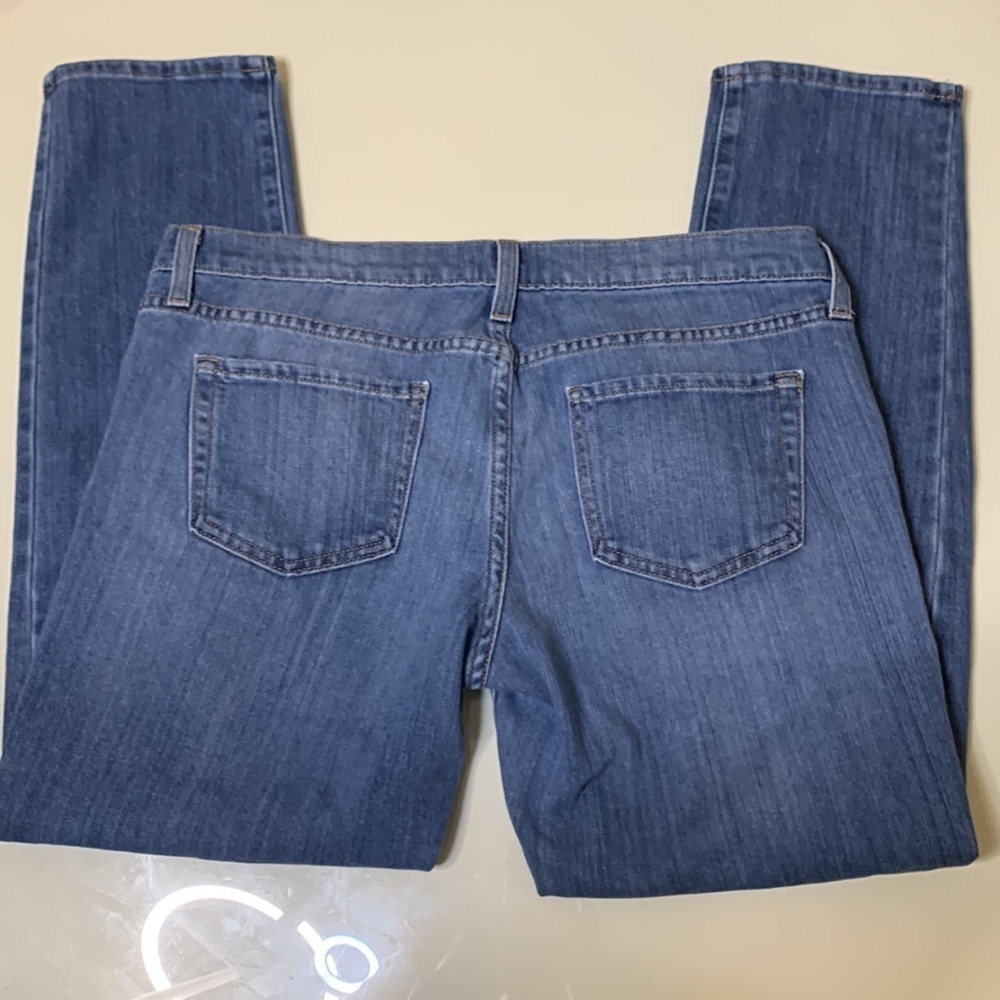 Just Black Distressed Cropped Straight Leg Jean - Picture 6 of 10